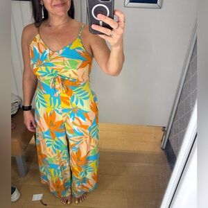 Super vibrant romper size Medium